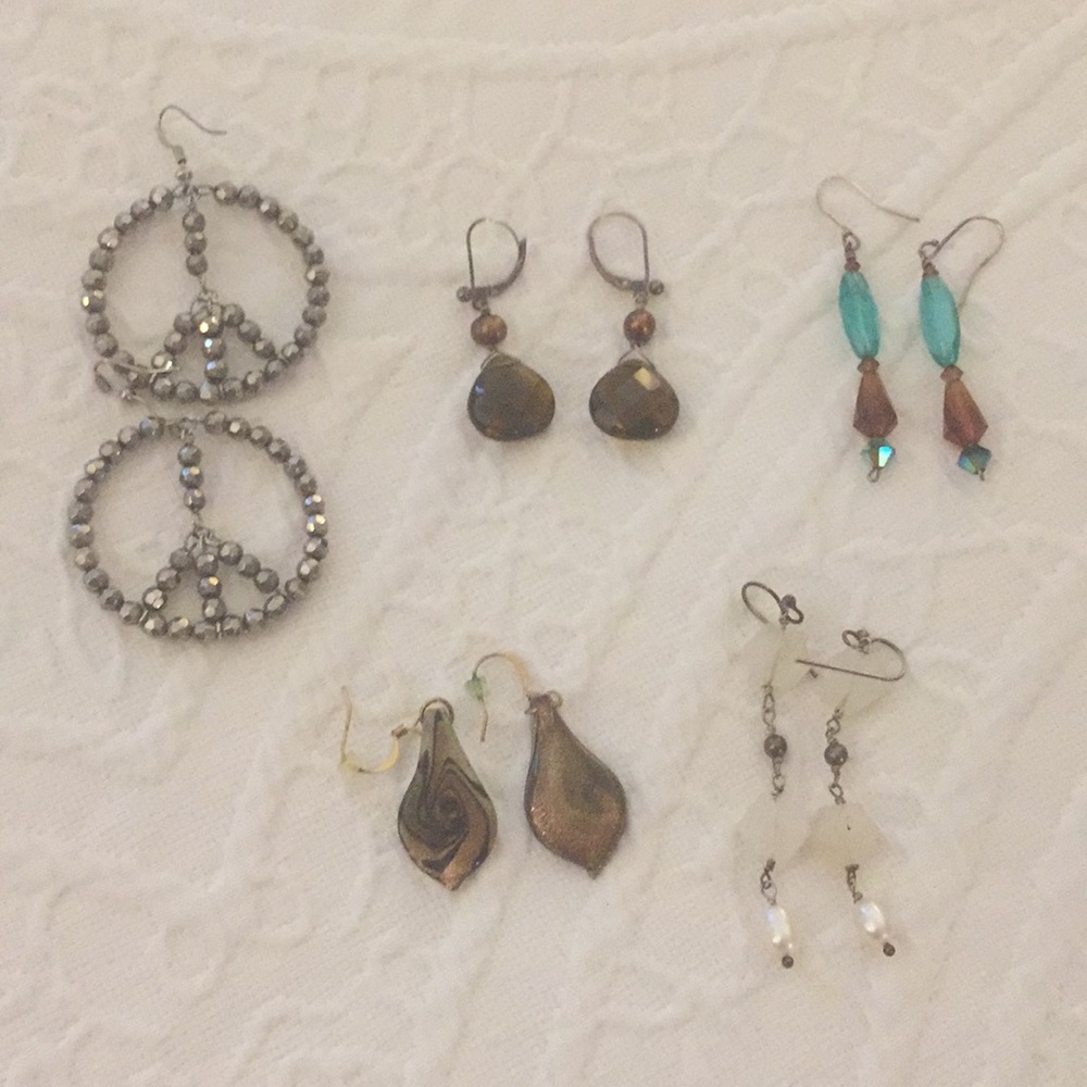 A set of five pair of earrings!